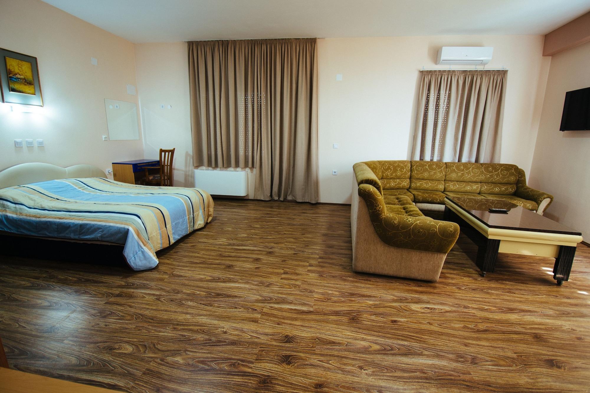 Hotel Kristal Palas Prilep Eksteriør bilde