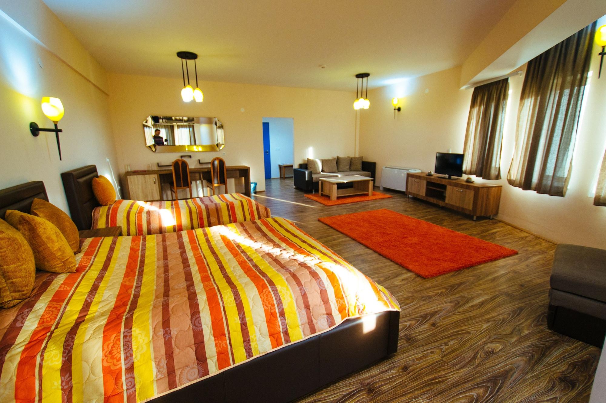 Hotel Kristal Palas Prilep Eksteriør bilde